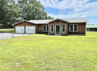 1104 Henry Thomas Rd, Belton, SC 29627