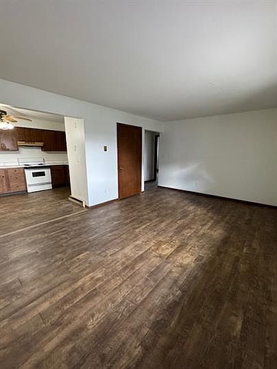 1st image of 4456 Carthage Dr #5