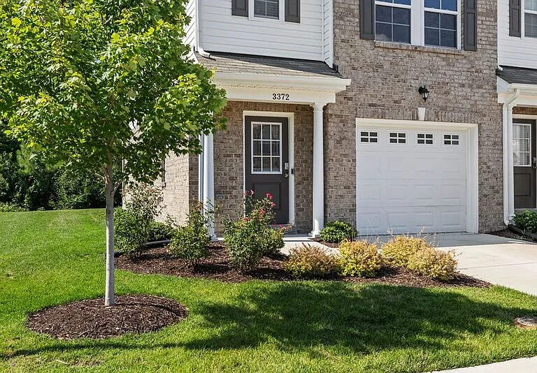 3372 Dewsberry Ln — Photo 4