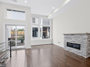 2527 Graduate Sq, Philadelphia, PA 19146