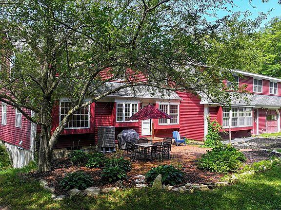 2nd image of 353 Schoolhouse Road