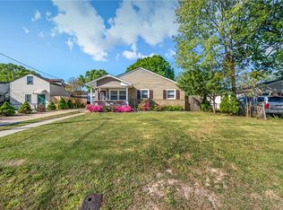 2704 Berkley Ave, Chesapeake, VA 23325