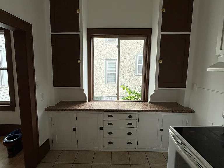 604 Portland Ave — Photo 17