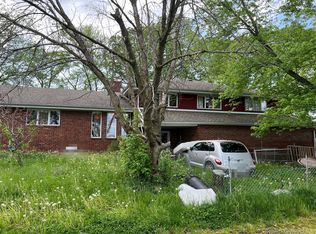 1602C County Road 200 N, Villa Grove, IL 61956