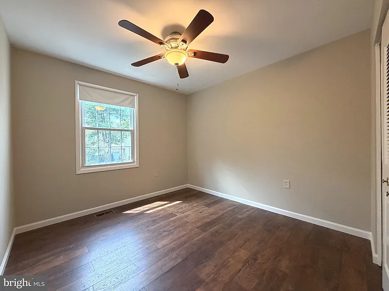 8854 Cherry Oak Ct — Photo 11