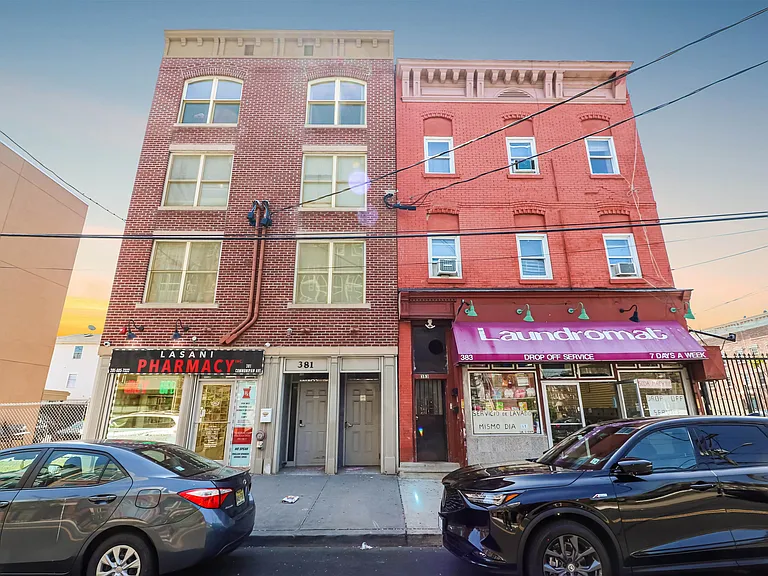 381 Communipaw Ave #3B — Photo 21