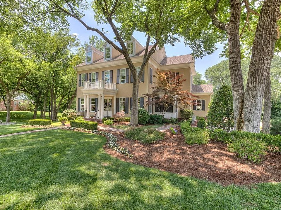 1st image of 10601 Pond Meadow Dr