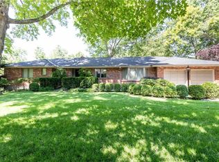 10318 Lee Blvd, Leawood, KS 66206