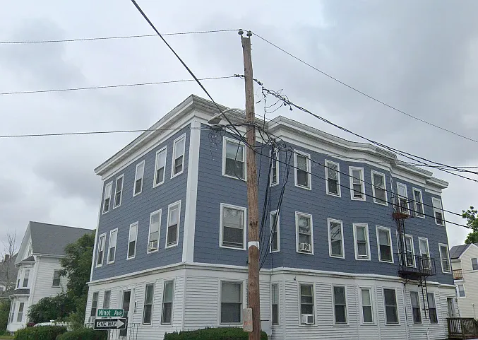 243 Belmont St #3R — Photo 9