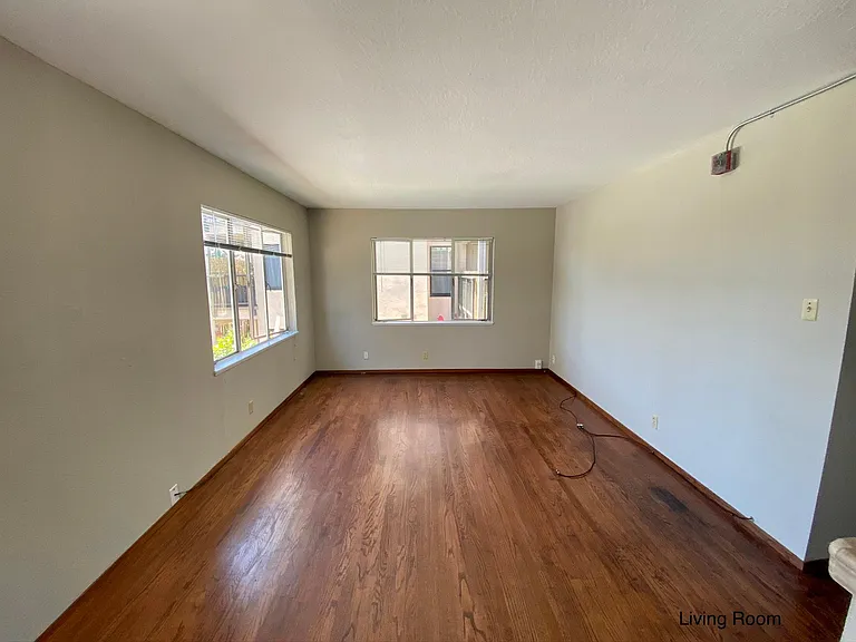 328 Hanover Ave #10 — Photo 4