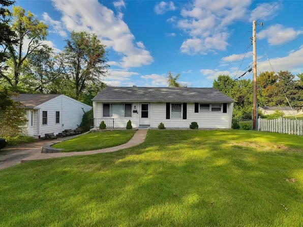 443 E Glendale Rd, Saint Louis, MO 63119
