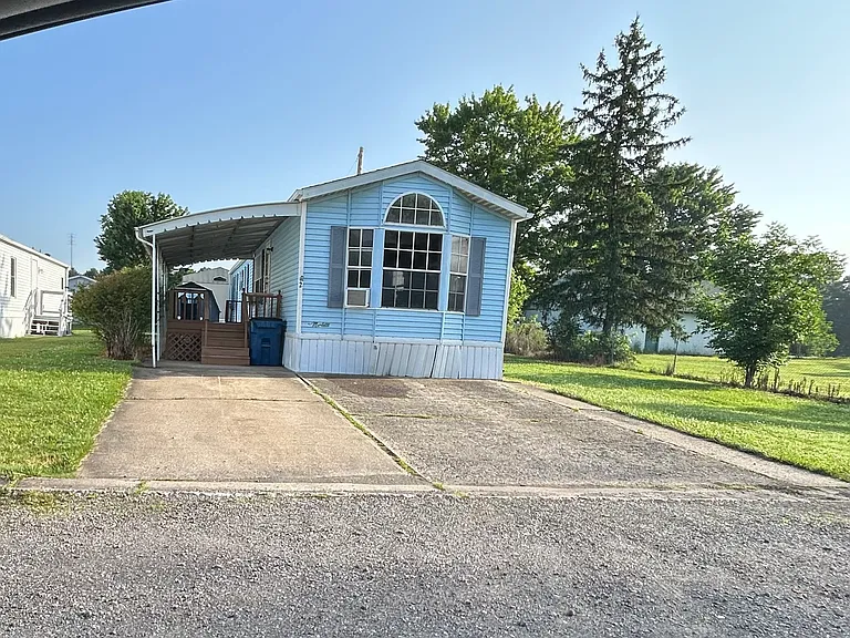 2 Pamela Path — Photo 4