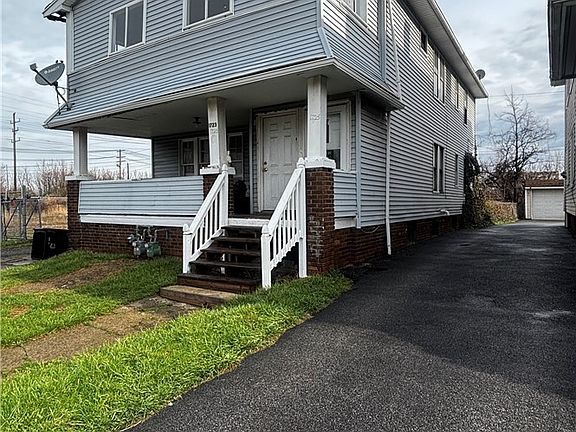 5th image of 1723 Noble Rd