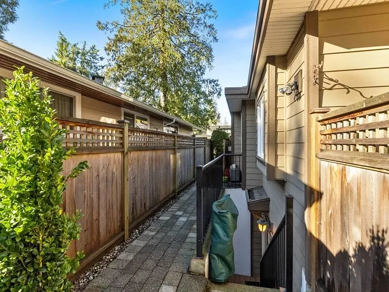 4352 Carolyn Dr #BASEMENT — Photo 21