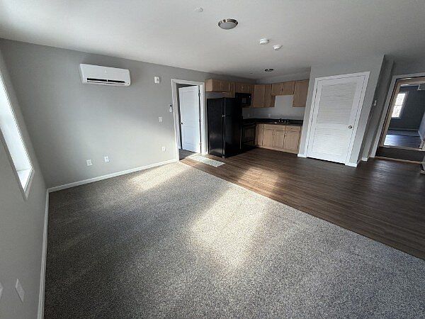 1st image of 505 Market St #24