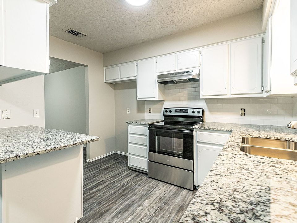 1st image of 13 Wagnon Dr Unit A