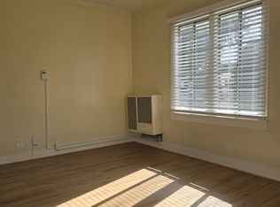 2812 3/4 Hillcrest Dr, Los Angeles, CA 90016
