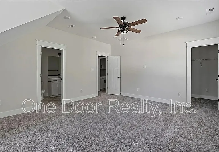 5320 Linkshire Ln — Photo 53