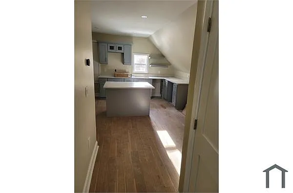 Photo 1 of 2 - 160 W Selden St #3 - Mattapan, MA Primary Photo - 160 W Selden St #3