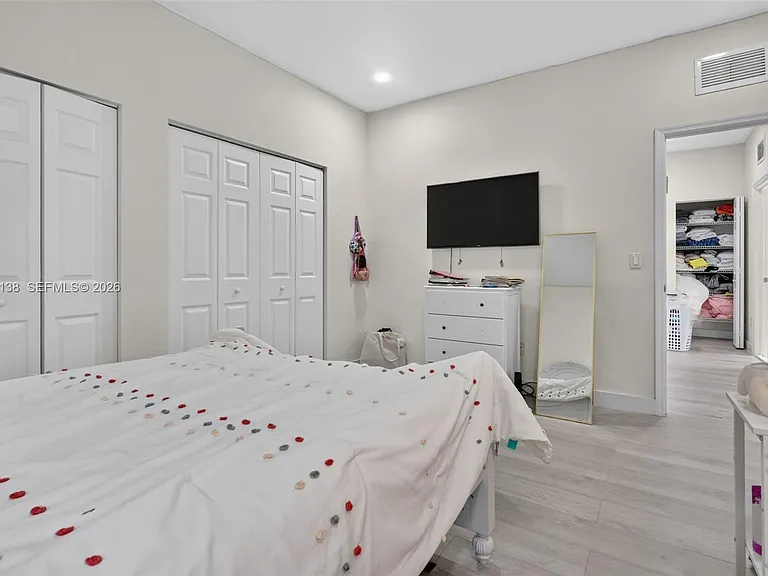 4422 NW 112th Ct — Photo 26