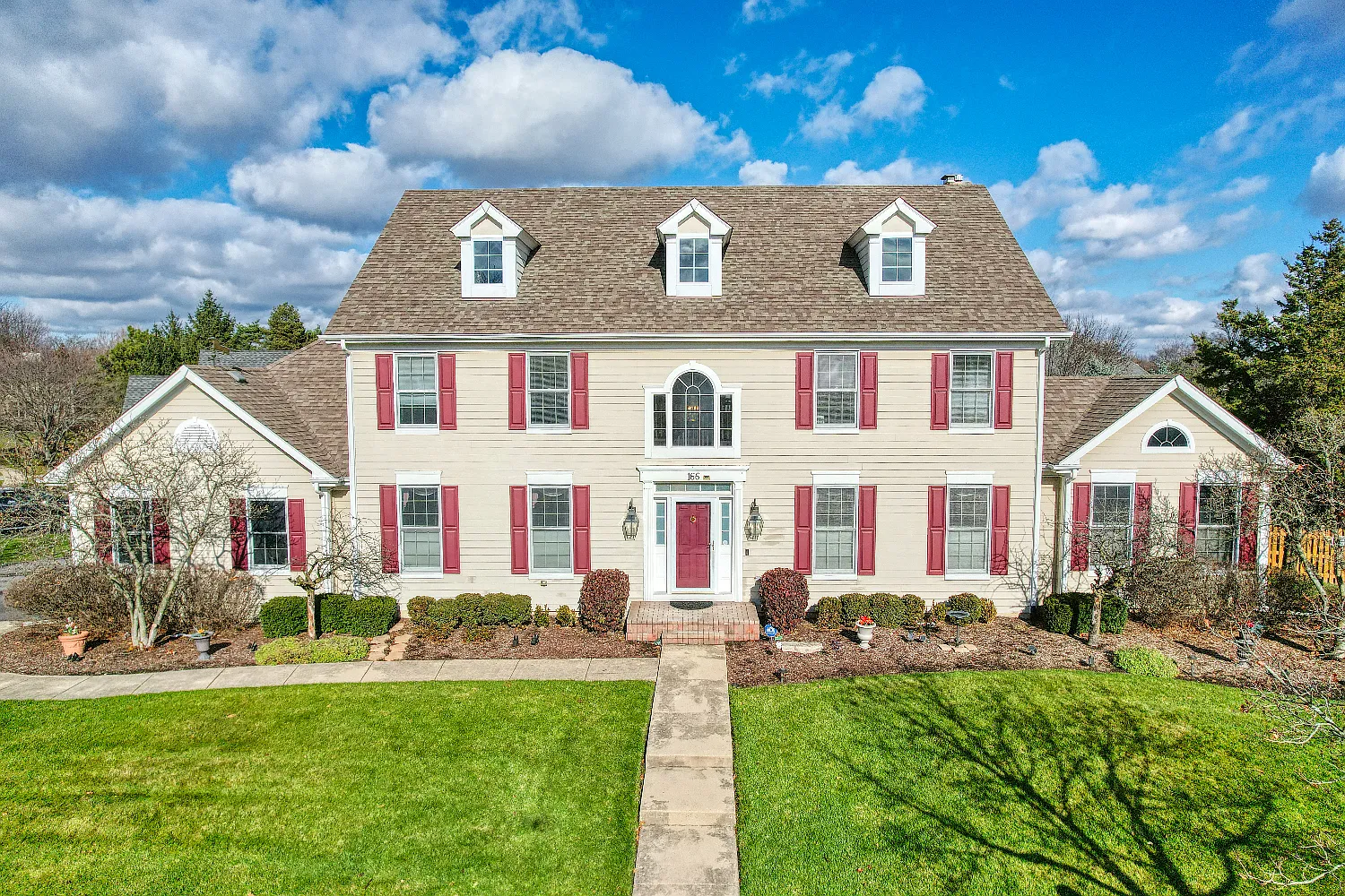 166 Derby Glen Dr photo 1