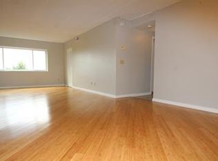 1088 Greentree Rd #10936146, Pittsburgh, PA 15220