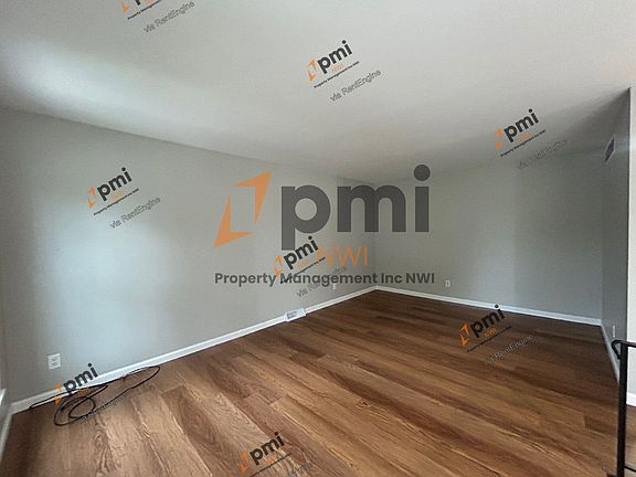 3rd image of 1607 Monticello Park Dr
