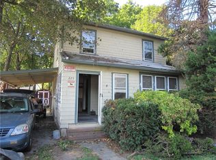 225 Robinson Ave, Newburgh, NY 12550