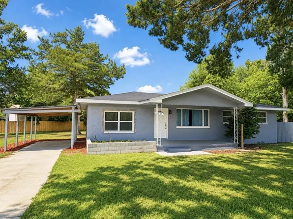 1025 NE 4th St, Chiefland, FL 32626