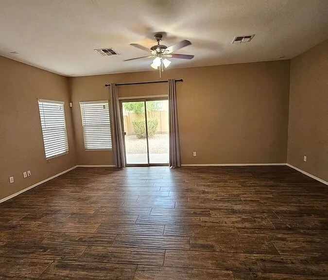 5440 W Park St — Photo 3