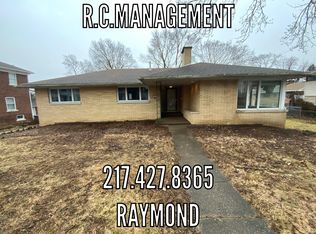 4 E Raymond Ave, Danville, IL 61832