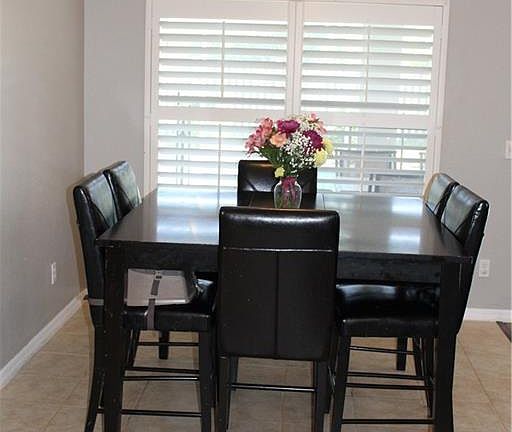 5th image of 12785 Aston Oaks Dr