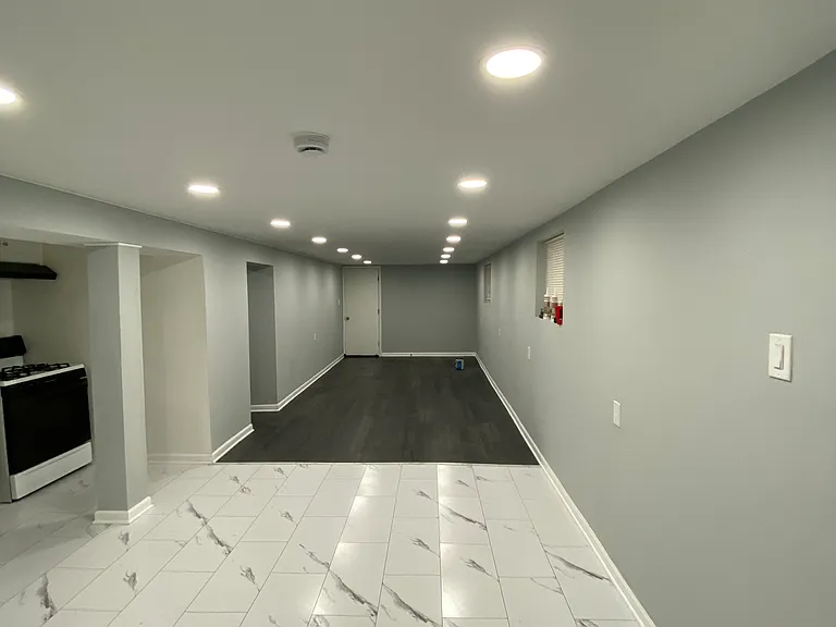 5432 S Menard Ave #1 — Photo 8