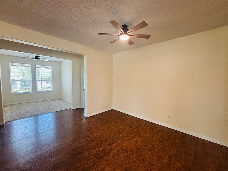 4859 NW 35th Lane Rd — Photo 8