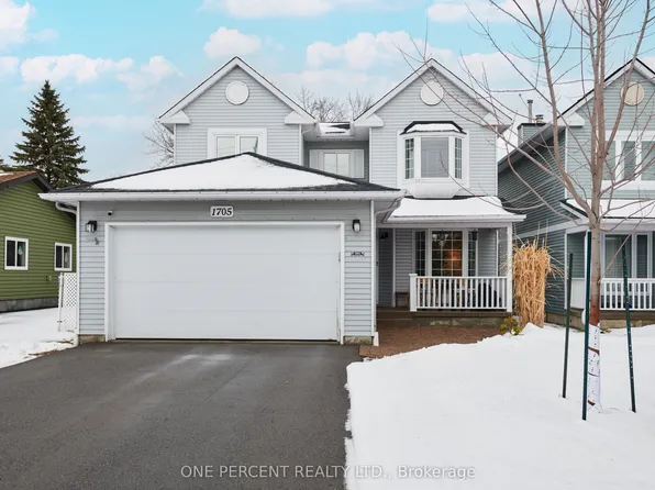 1705 Belcourt Blvd, Ottawa, ON K1C 1M3
