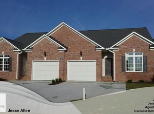 2540 Brookville Dr #A, Greenville, NC 27834