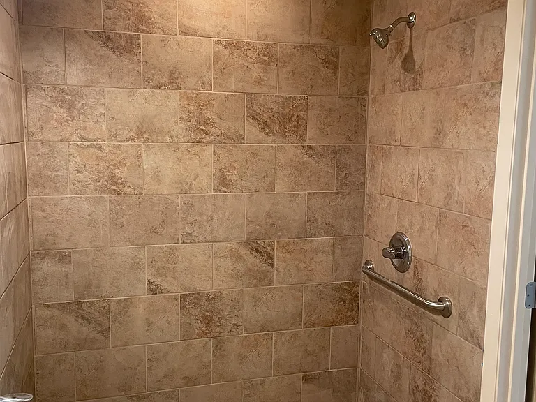 2545 E Spring St #3 — Photo 8