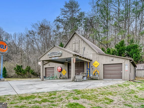 4th image of 226 Vinson Mountain Rd