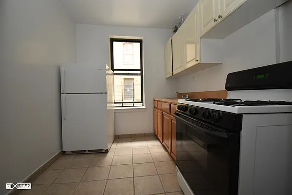 Rented by Citi Habitats | media 7