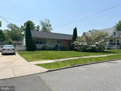 130 W Monroe Ave, Magnolia, NJ, 08049