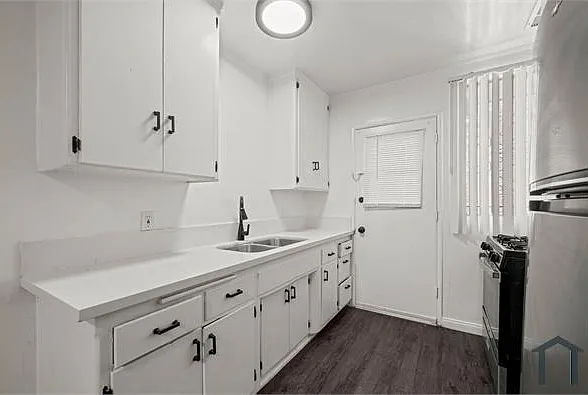 3868 Potomac Ave #7 — Photo 7