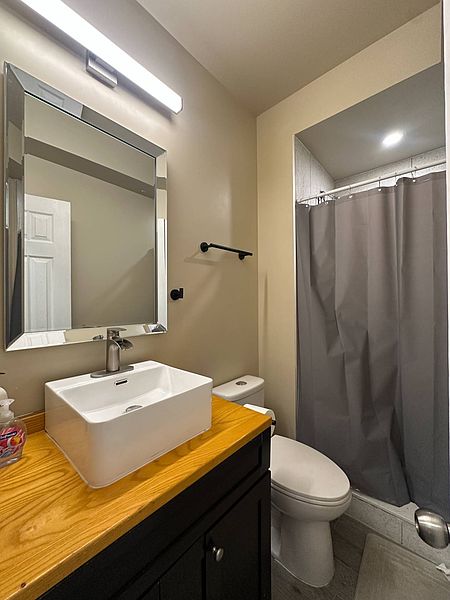 Peterborough Apartment for rent - 5 Bedrooms — photo 20