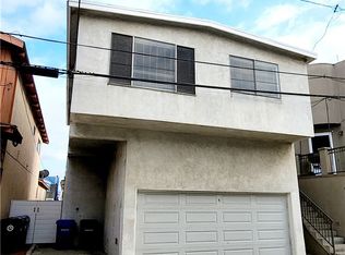 325 10th Pl, Manhattan Beach, CA 90266