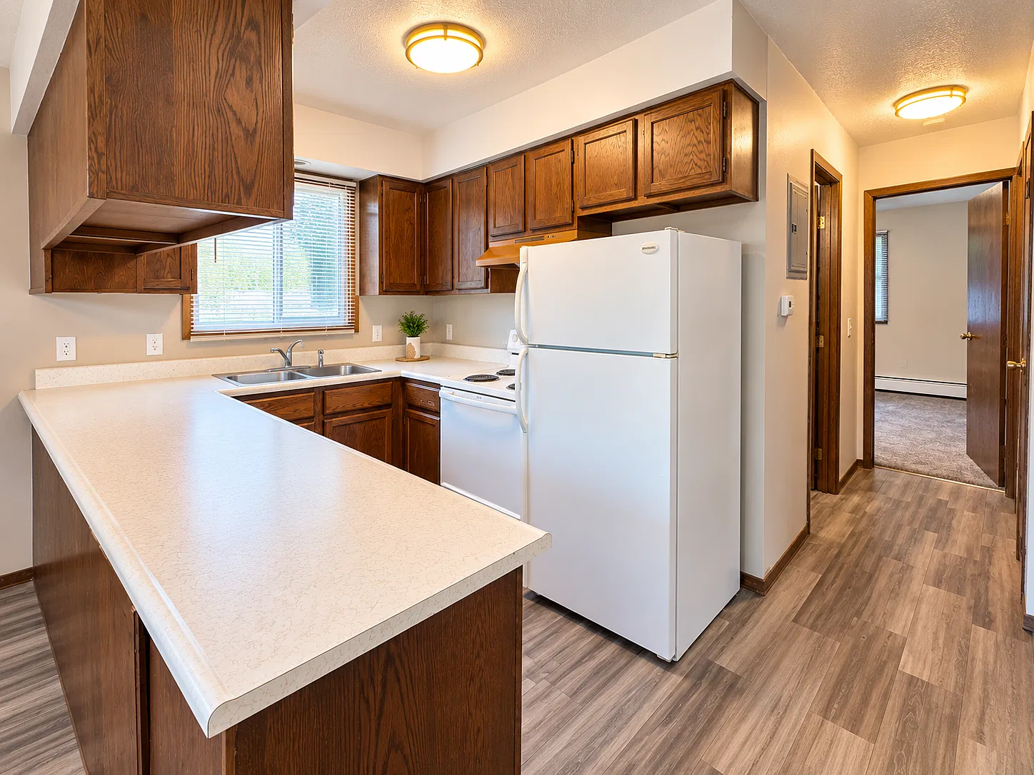 2 bed, 850 sqft, $825 — Photo 4