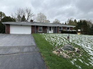 W213N10352 Oak Ln, Colgate, WI 53017