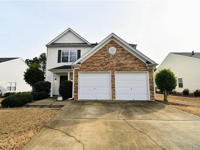 273 Carrington Way — Photo 2