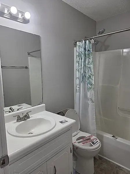 3 bed, 1123 sqft, $1,800 — Photo 4