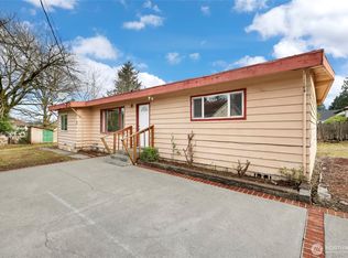 3414 S 200th St, Seattle, WA