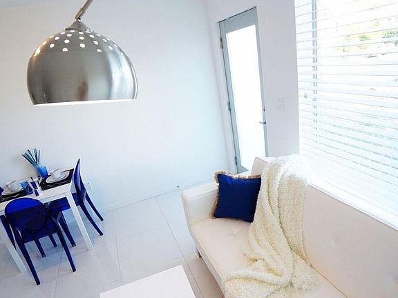 3rd image of 801 15th St APT 0204