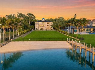 2000 Park St N, Saint Petersburg, FL 33710